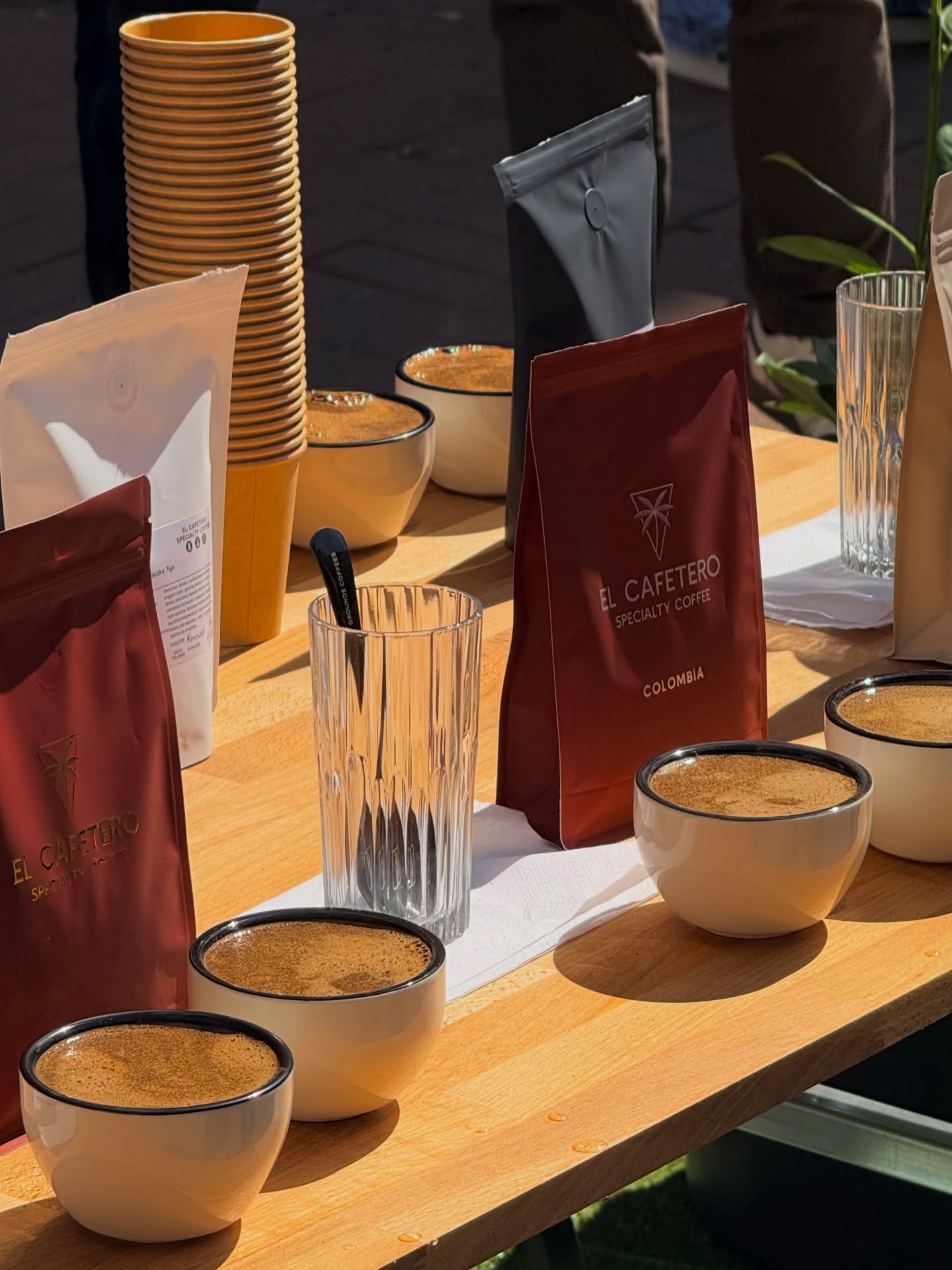 This is what it’s all about☕️

Seeing so many of you come together, connect, taste, and enjoy the moment —
that’s exactly why we do these cuppings.

Thank you for your presence, your energy, and your curiosity.
It means more than you think🤍

📍 Emilii Plater 8 
📍 Marszałkowska 27/35

#cupping #specialtycoffee #coffeeevent #coffeelovers #kawa