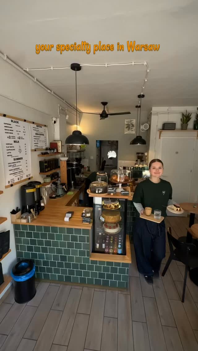Come by and stay for a while☕️🍂

📍 Emilii Plater 8 
📍 Marszałkowska 27/35

#specialtycoffee #kawiarniawarszawa #kawawarszawa #cozyplace #hiddengems