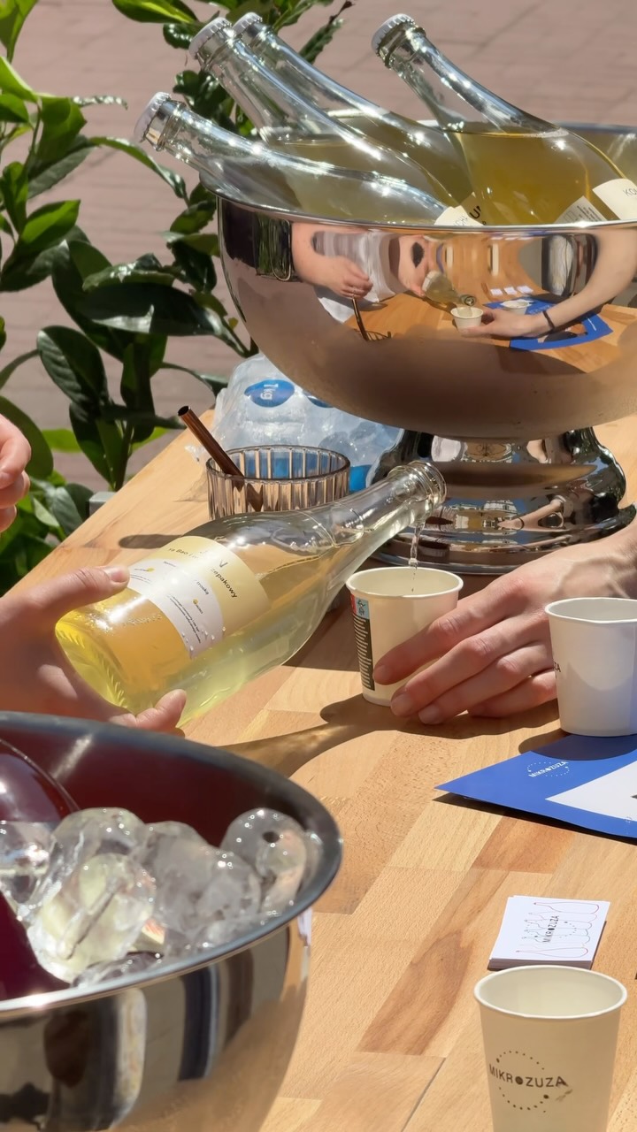 Thank you for being part of this day.🥰

We’re grateful we could share this experience with you and introduce the world of kombucha from a different perspective.

📍 Emilii Plater 8 
📍 Marszałkowska 27/35

#kombucha #kawiarnia #event #hot #refresing