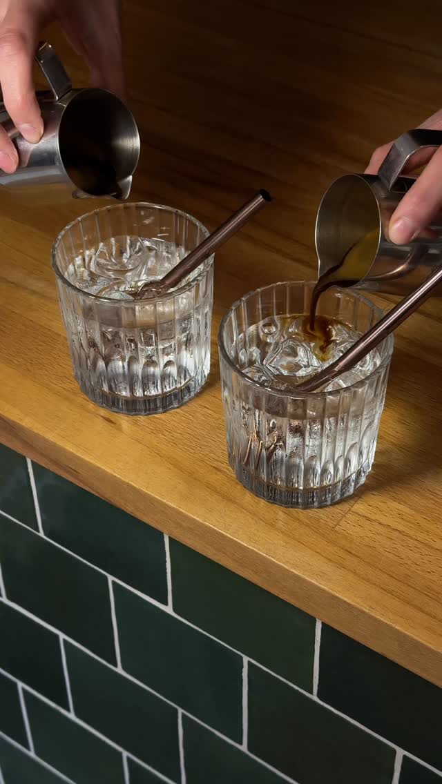 🧊

📍 Emilii Plater 8 
📍 Marszałkowska 27/35

#refreshing #chill #tonic #espresso kawiarniawarszawa
