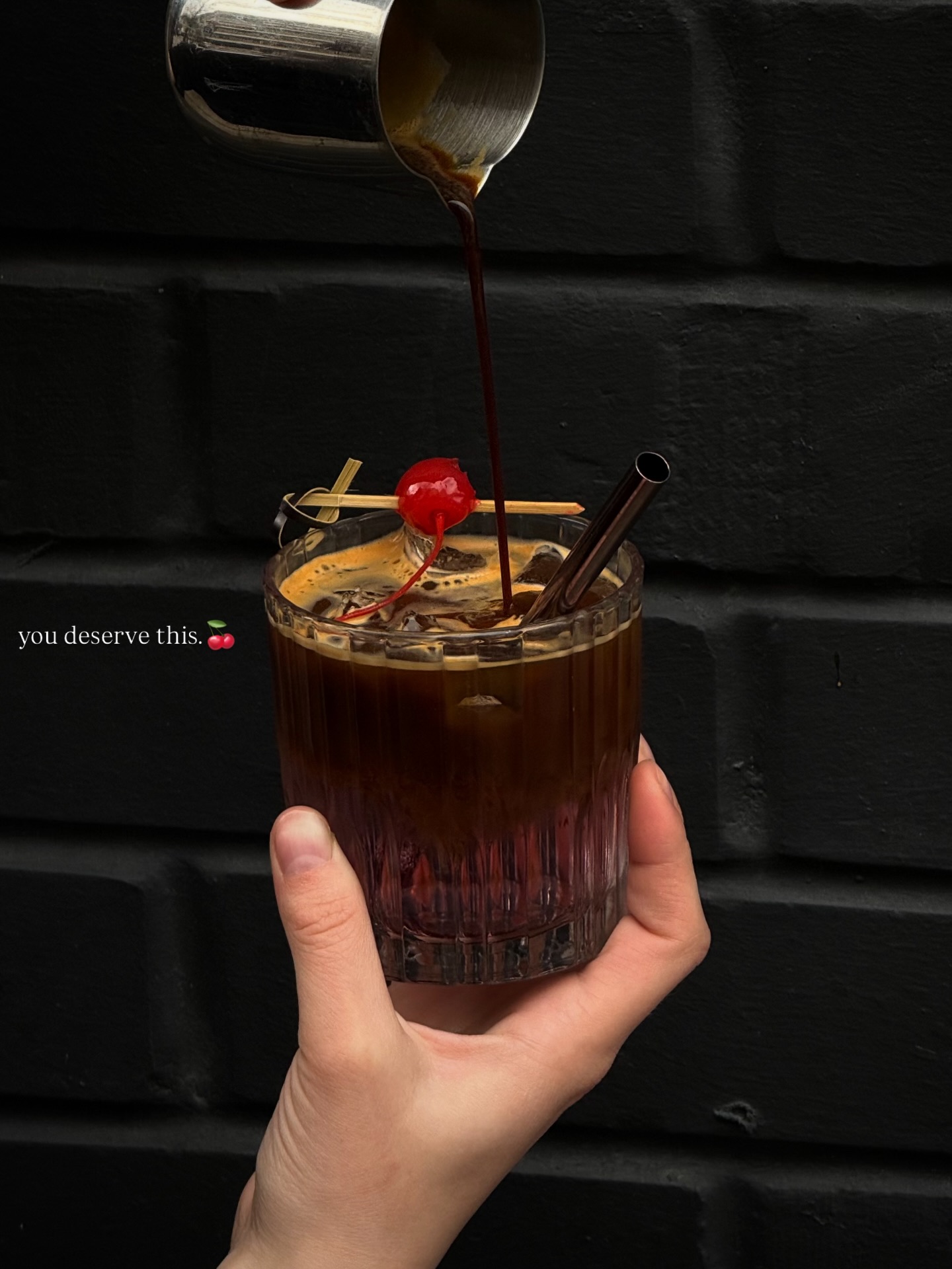 Cherry blossom espresso tonic.
Bright, refreshing and layered with delicate sweetness and bold coffee notes.
A drink to remember. ☕🍒✨

📍 Emilii Plater 8 
📍 Marszałkowska 27/35

#coffee #cherryblossom #espressotonic #warszawa #specialtycoffee